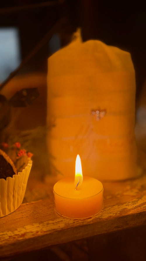 Beeswax Tealights